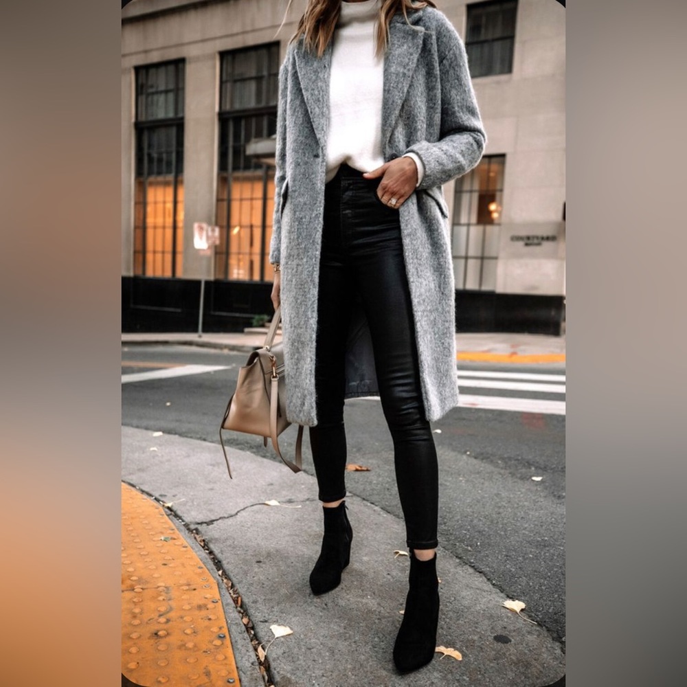 AG Legging Ankle Super Skinny Ankle Pants - Coated Black
